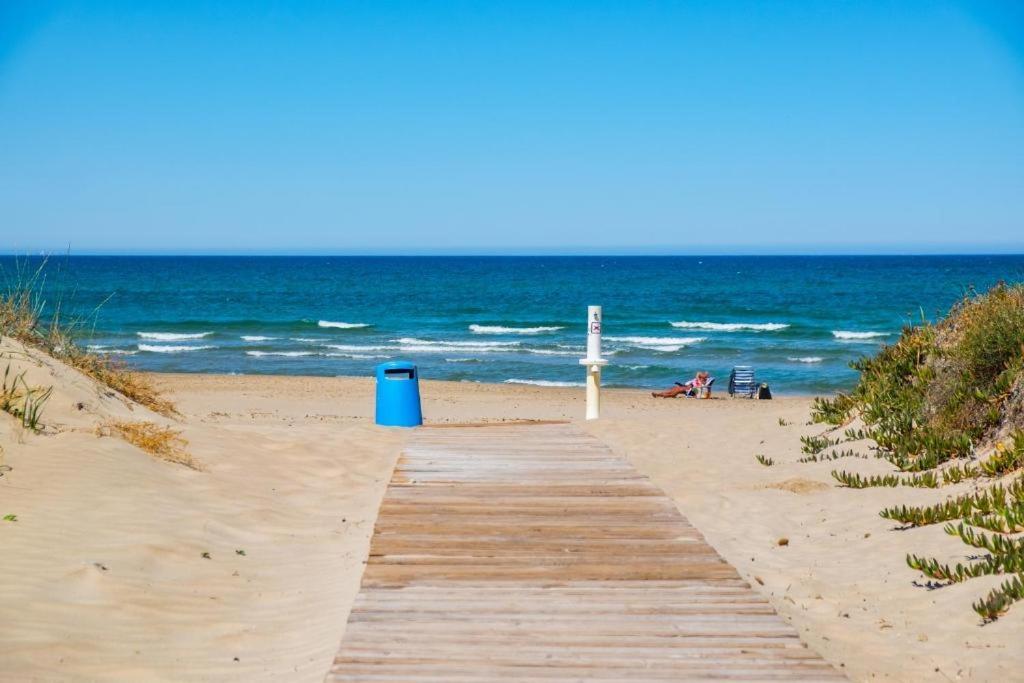 Apartamentos El Sol A 20 Metros Del Mar Denia Kültér fotó