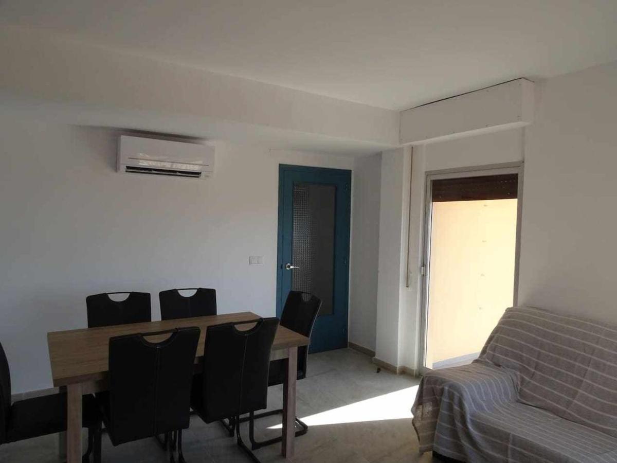 Apartamentos El Sol A 20 Metros Del Mar Denia Kültér fotó
