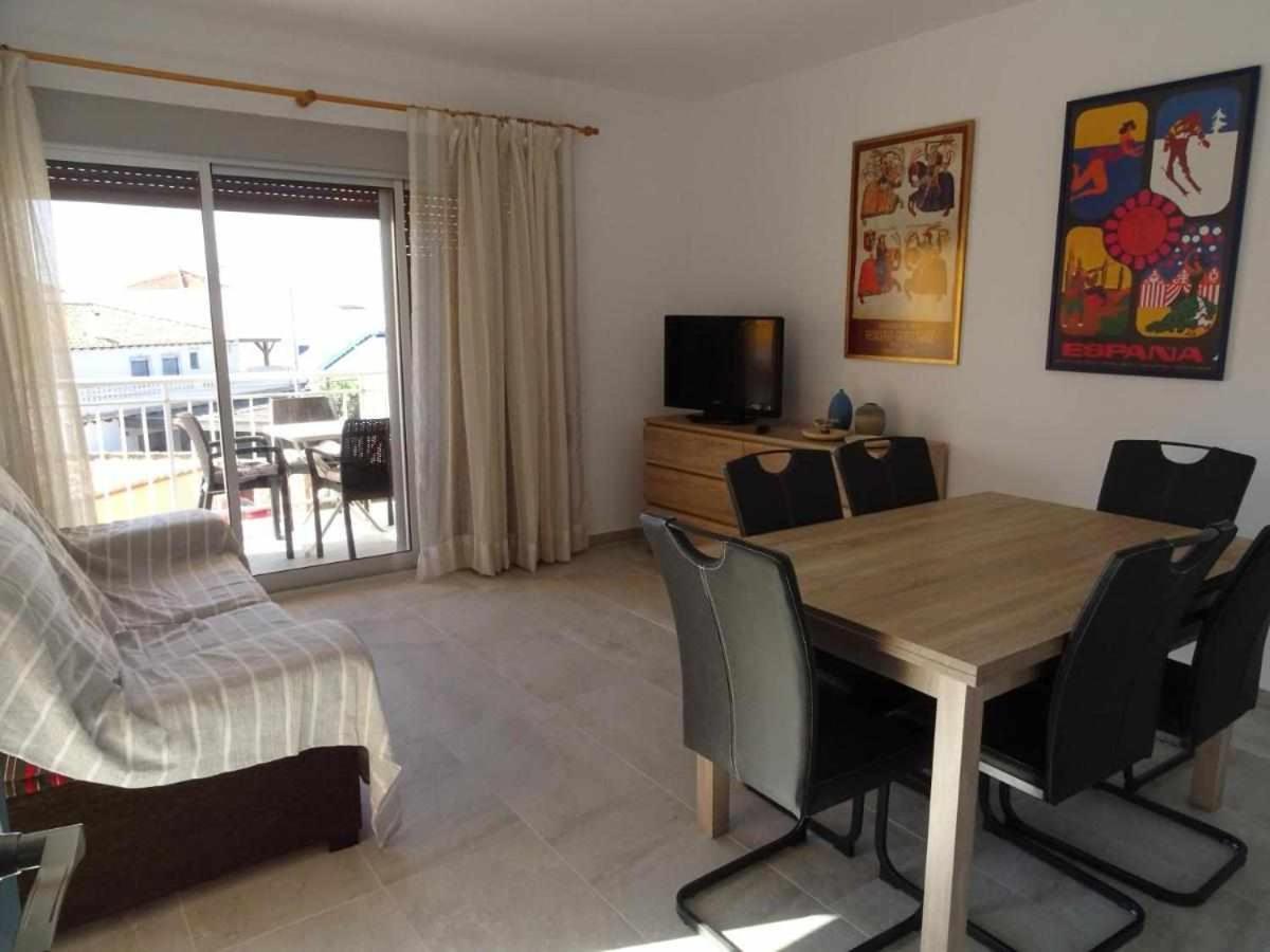 Apartamentos El Sol A 20 Metros Del Mar Denia Kültér fotó
